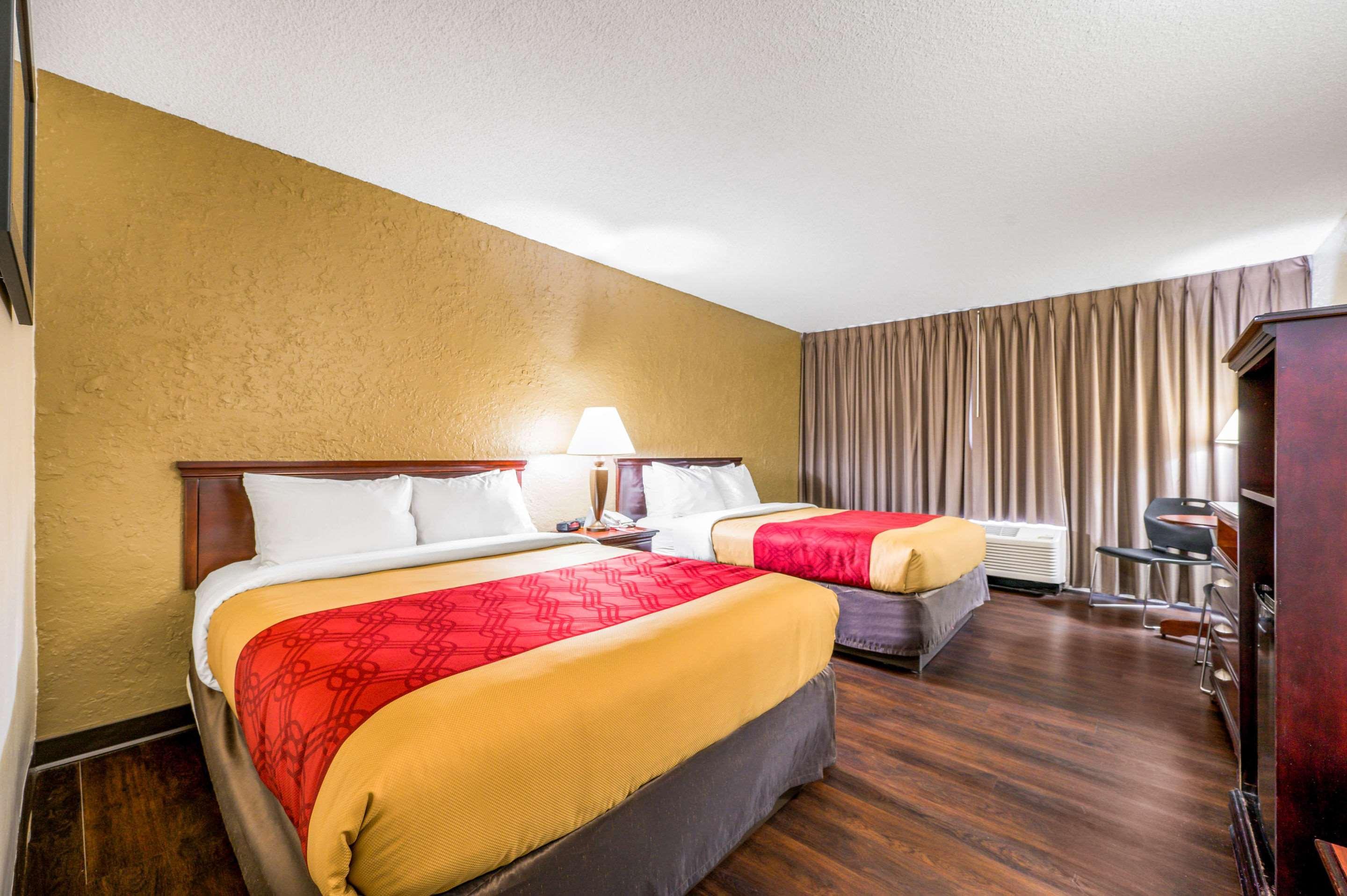 Econo Lodge Corinth Eksteriør bilde