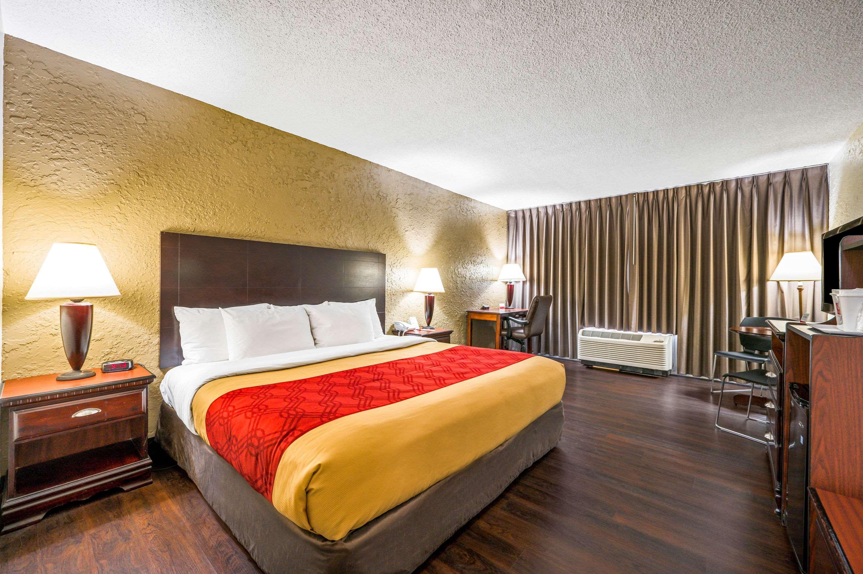 Econo Lodge Corinth Eksteriør bilde