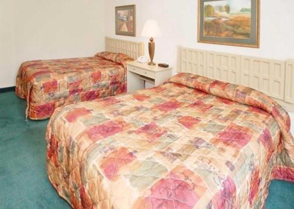 Econo Lodge Corinth Eksteriør bilde